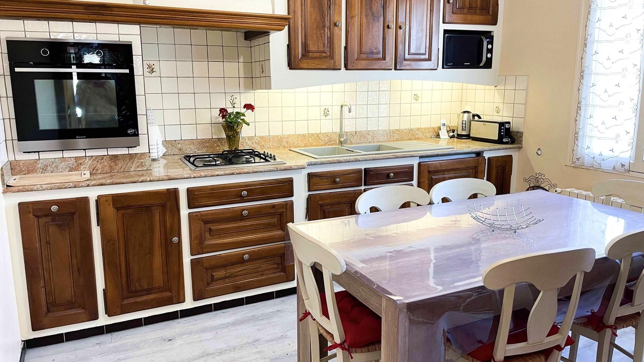 Photo of Kitchen in Sablet