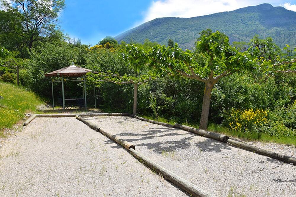 Photo of Outdoor in La Roche-sur-le-Buis