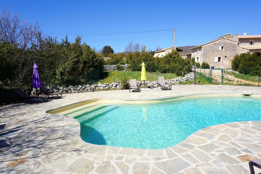 Photo of Outdoor in Simiane-la-Rotonde