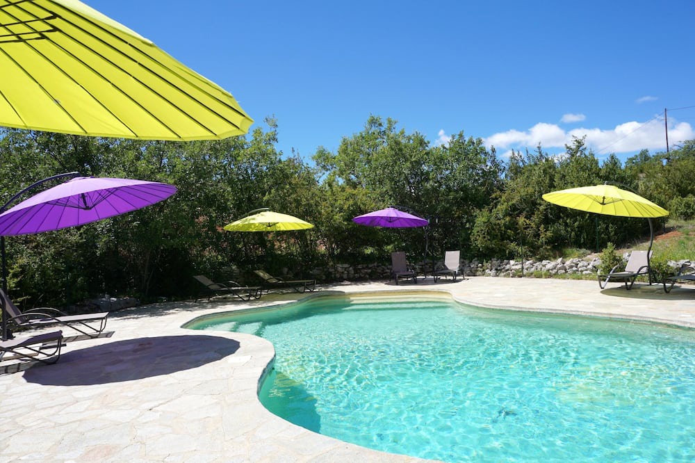 Photo of Outdoor in Simiane-la-Rotonde