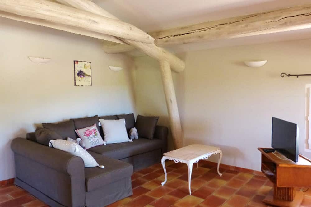 Photo of Livingroom in Simiane-la-Rotonde