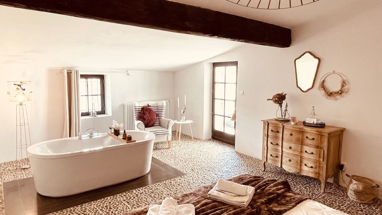 Photo of Bathroom in Pernes-les-Fontaines