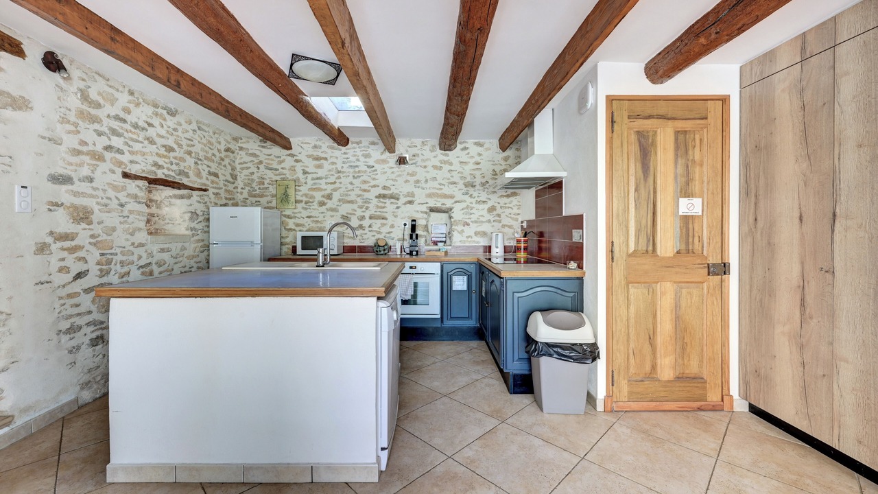 Photo of Kitchen in Malaucene
