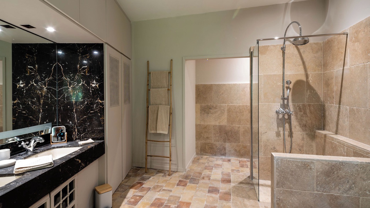 Photo of Bedroom in Gemenos