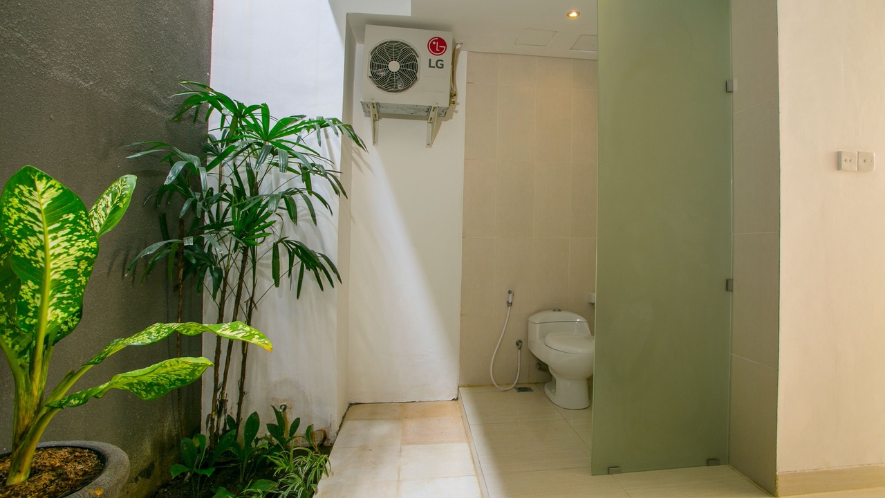 Photo of Bathroom in Tuban