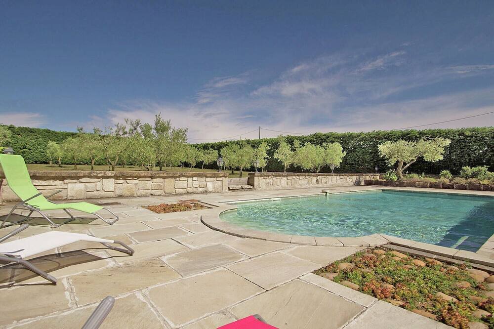 Photo of Outdoor in Montfrin