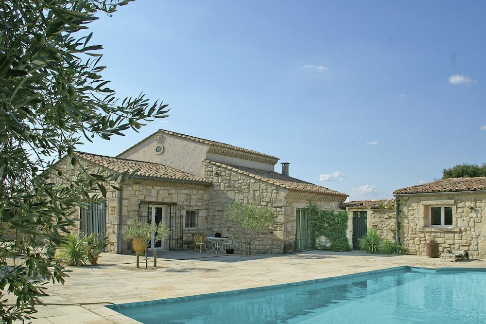 Photo of Outdoor in Montfrin