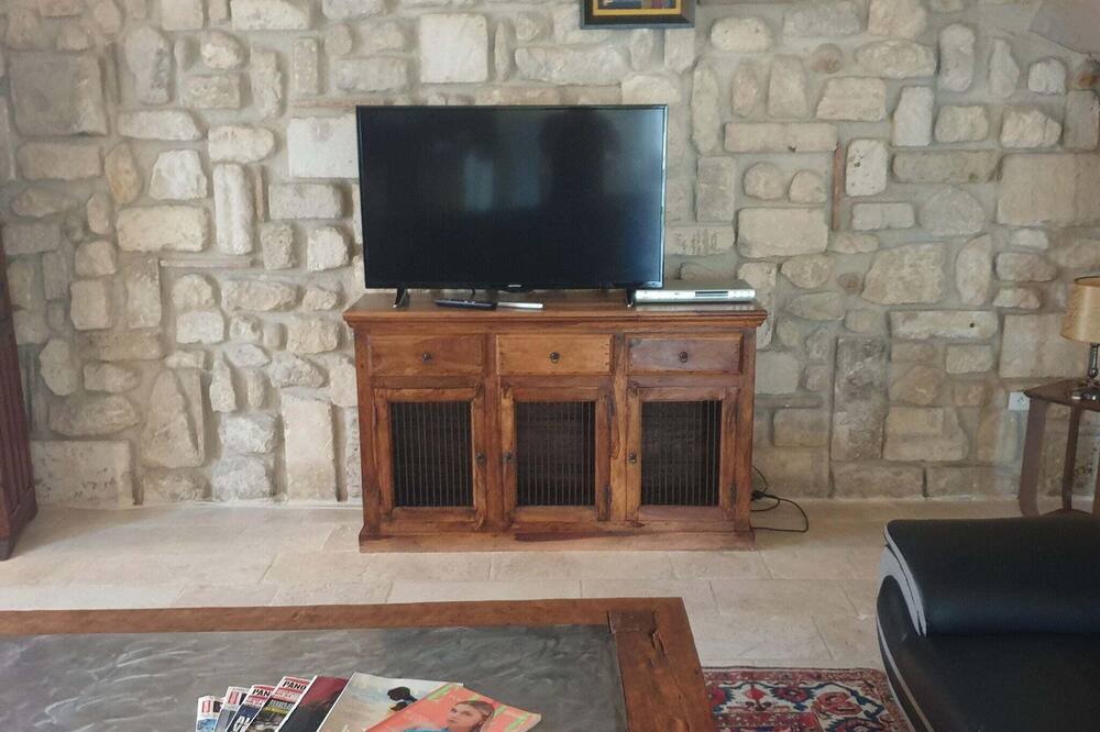 Photo of Livingroom in Montfrin