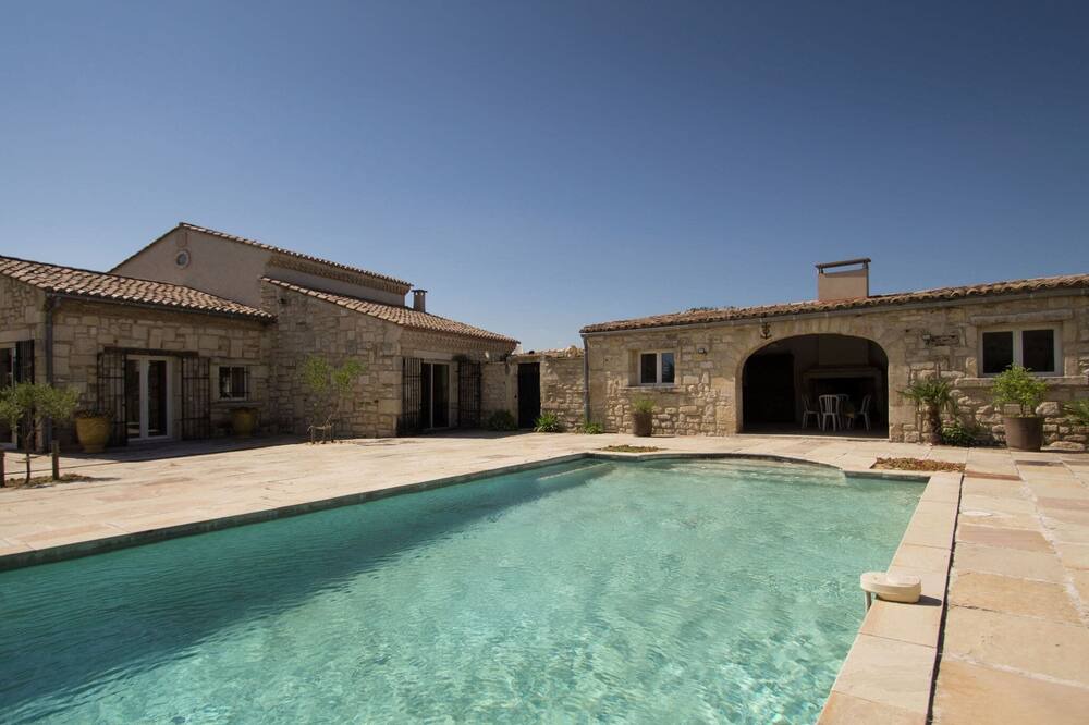 Photo of Outdoor in Montfrin
