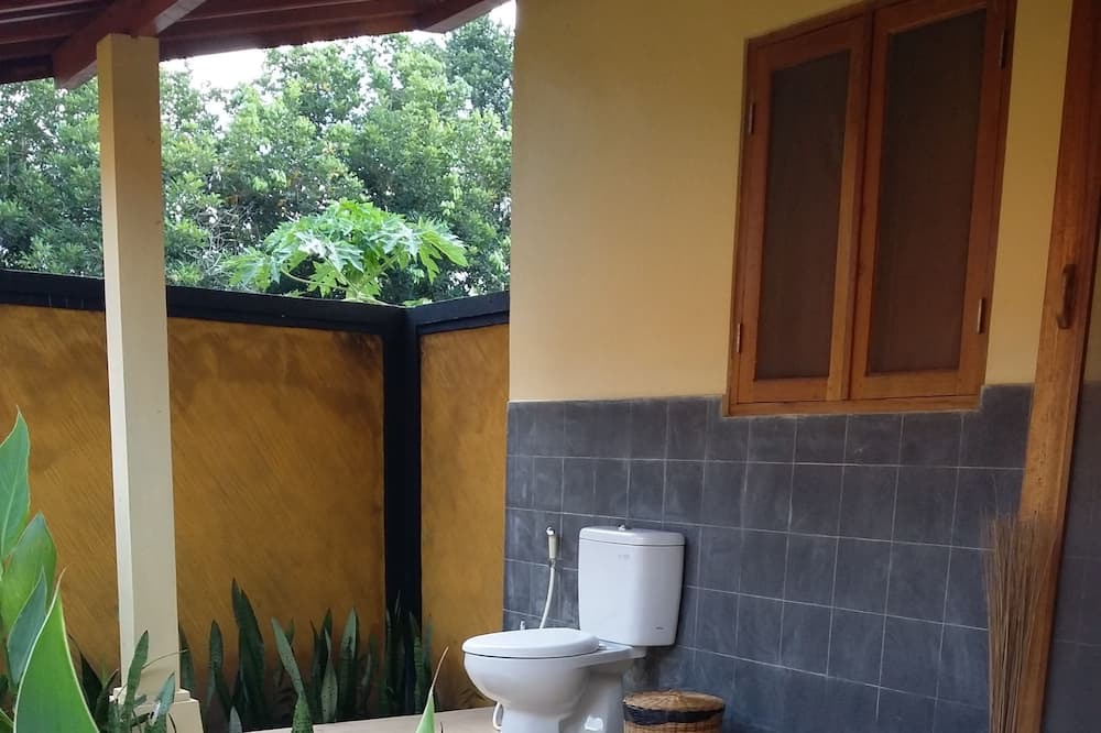 Photo of Bathroom in Kubutambahan