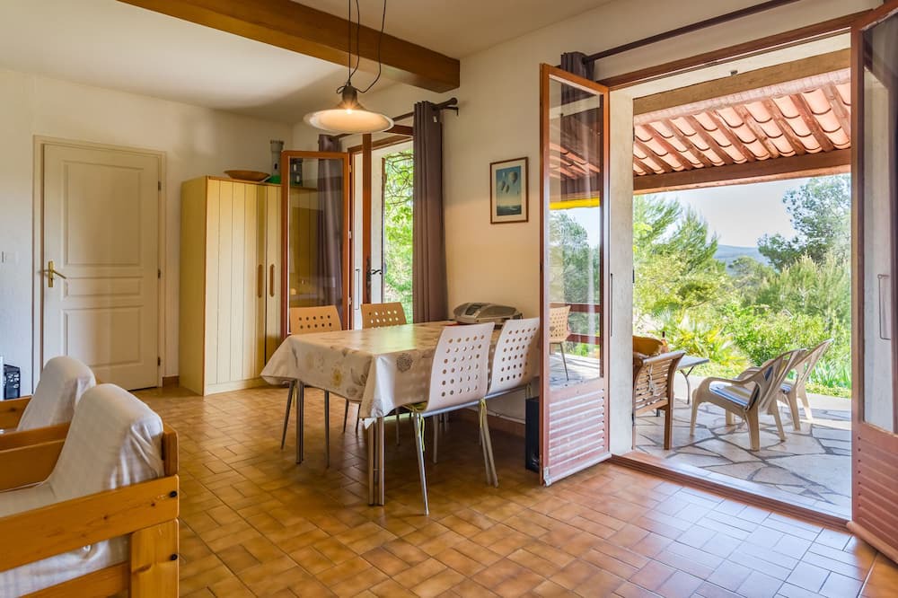 Photo of Livingroom in Saint-Antonin-du-Var
