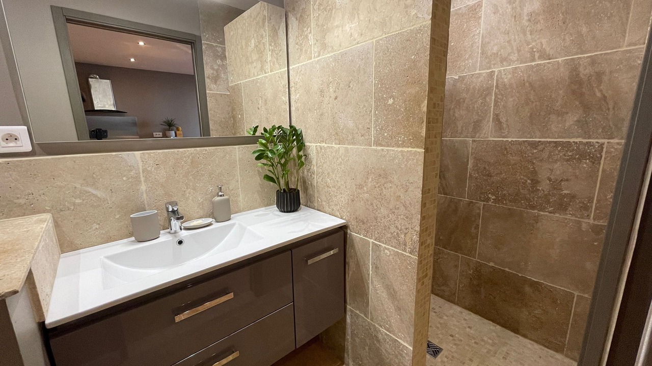 Photo of Bathroom in Seguret