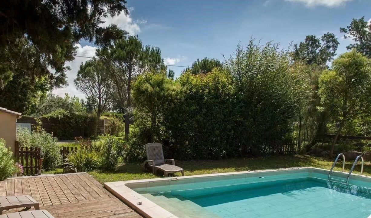 Photo of Outdoor in Monteux