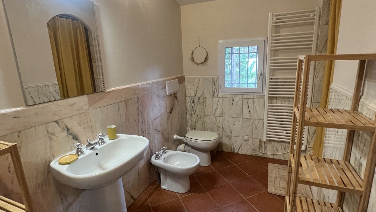Photo of Bathroom in Gargas