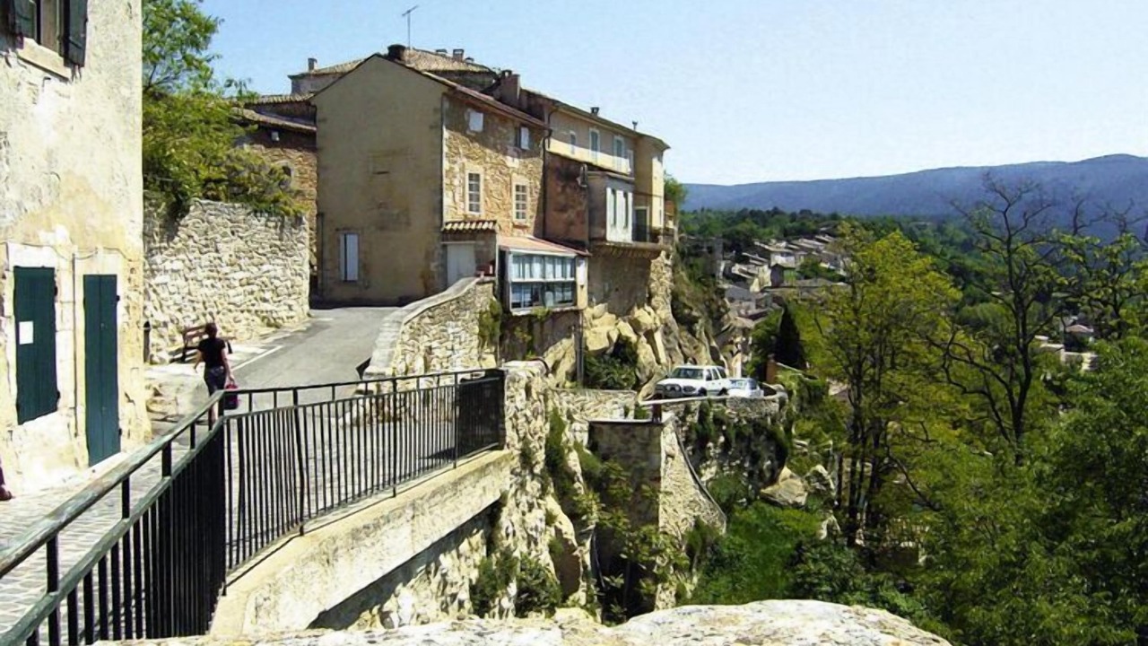 Photo of Others in Menerbes