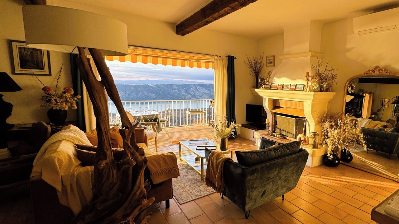 Photo of Livingroom in Aiguines
