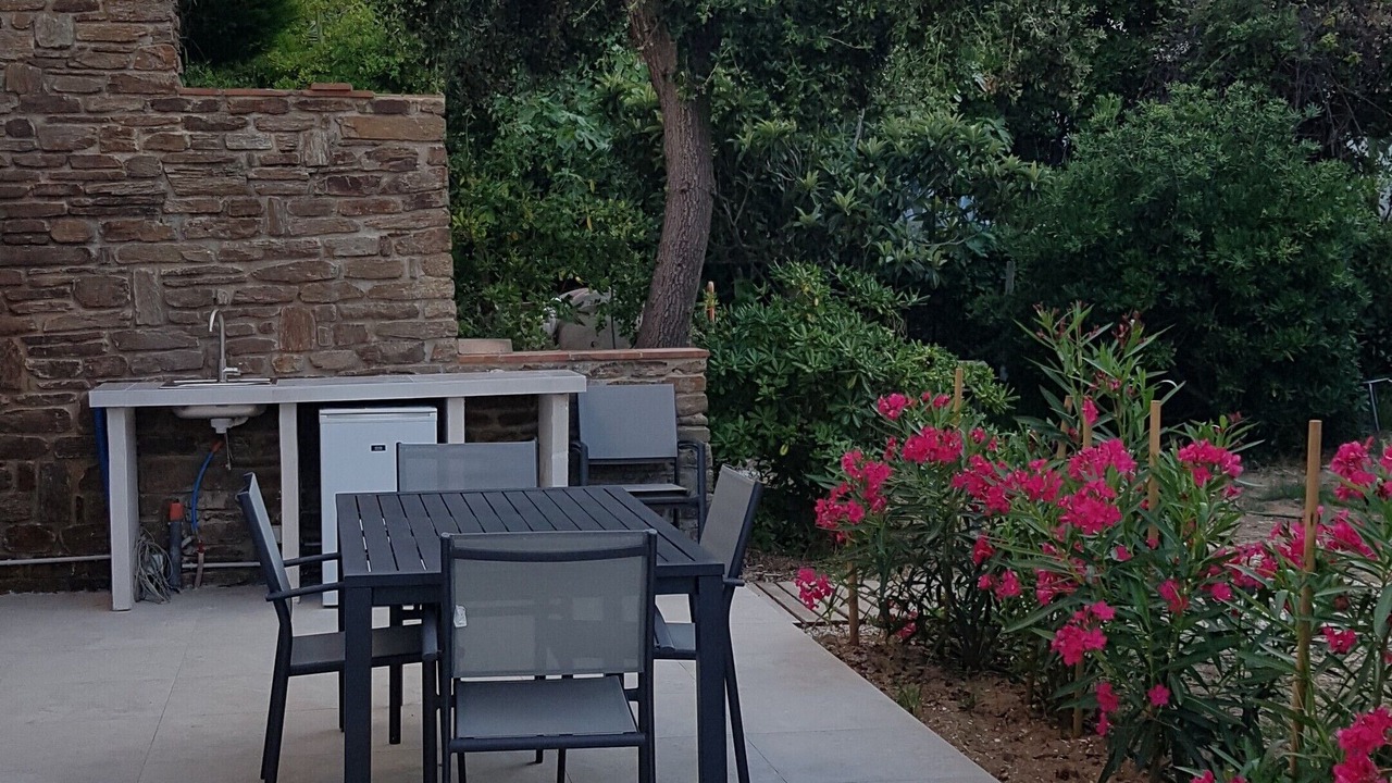 Photo of Outdoor in Cap Benat
