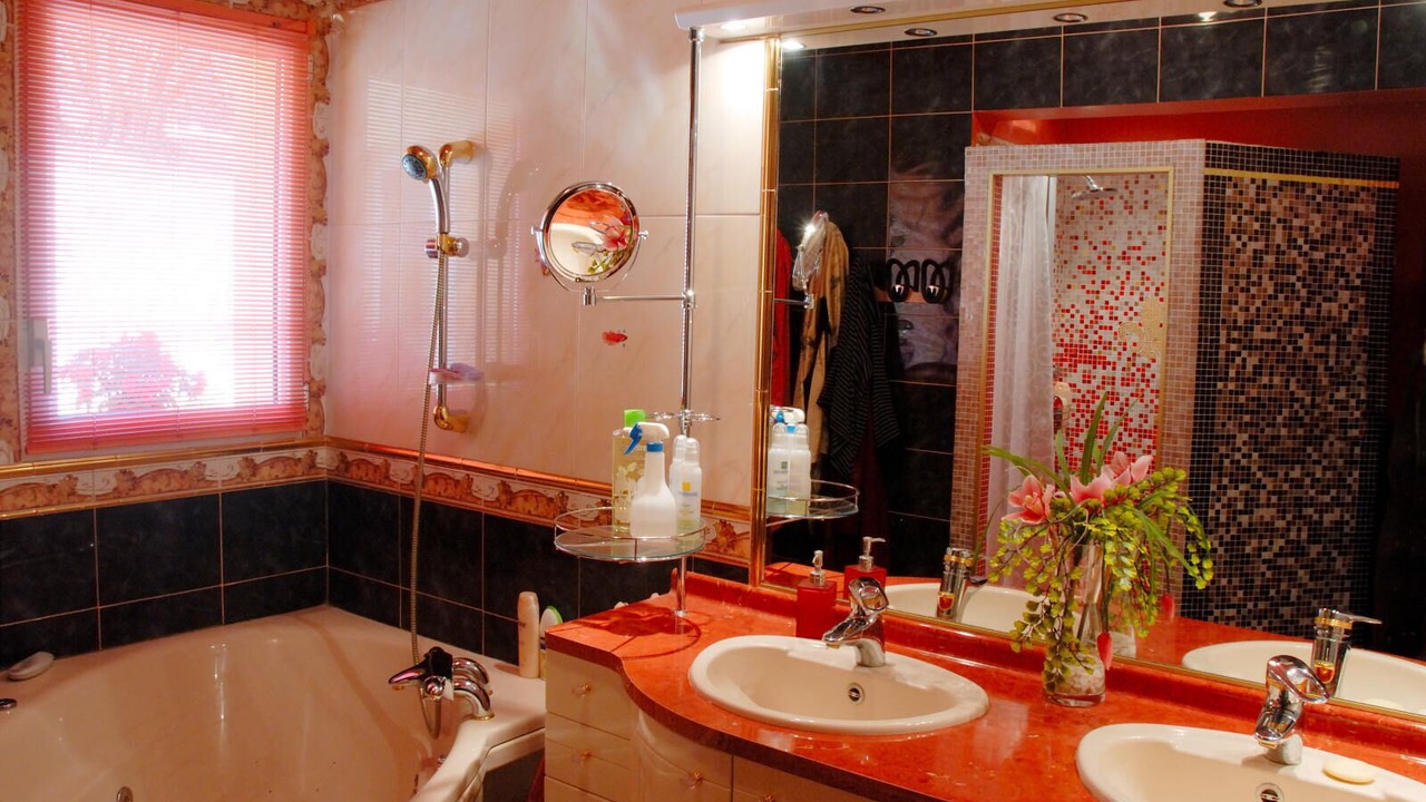 Photo of Bathroom in Buis-les-Baronnies