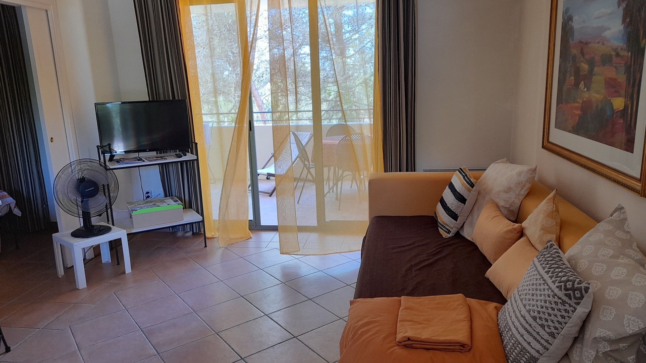 Photo of Livingroom in Saumane-de-Vaucluse