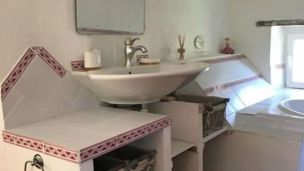 Photo of Bathroom in Reilhanette
