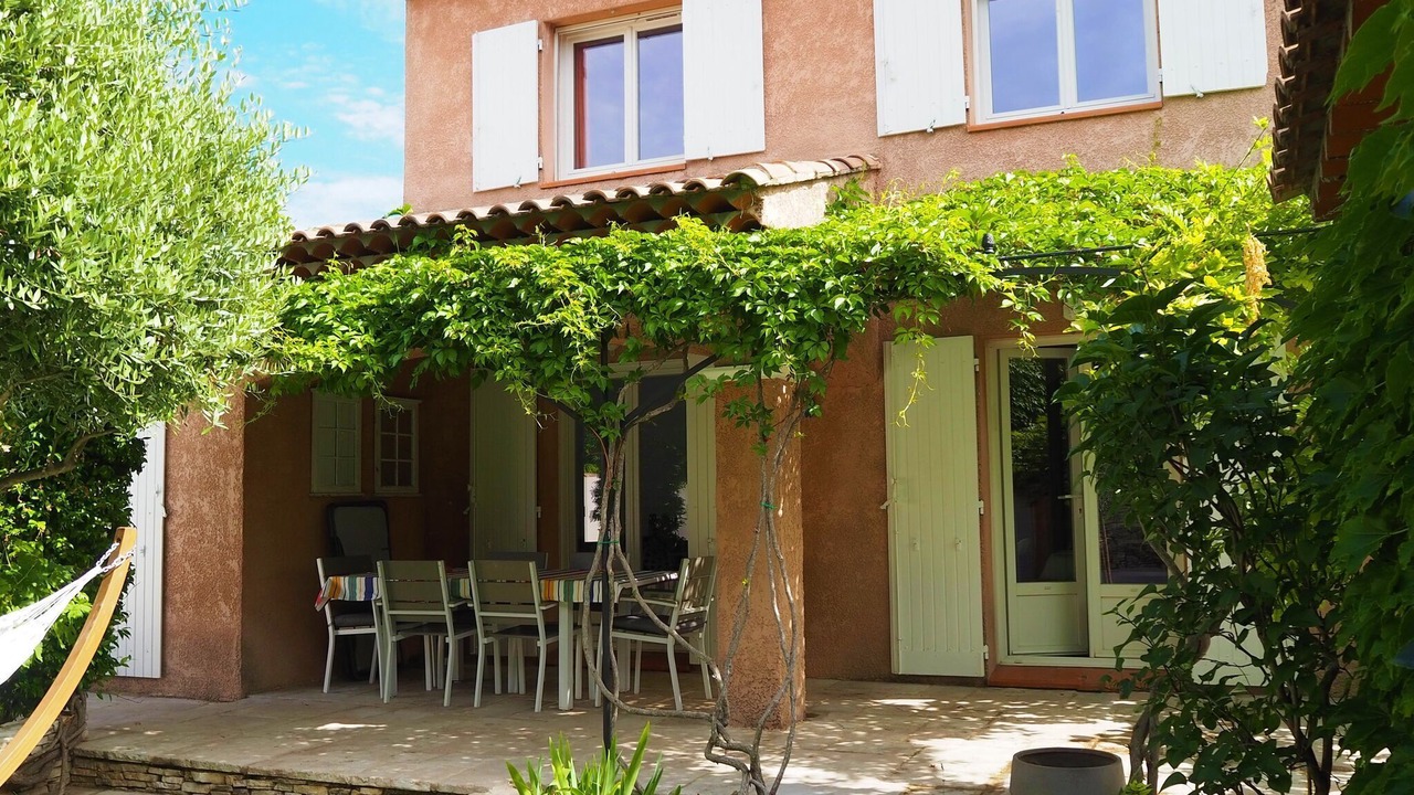 Photo of Outdoor in Pertuis