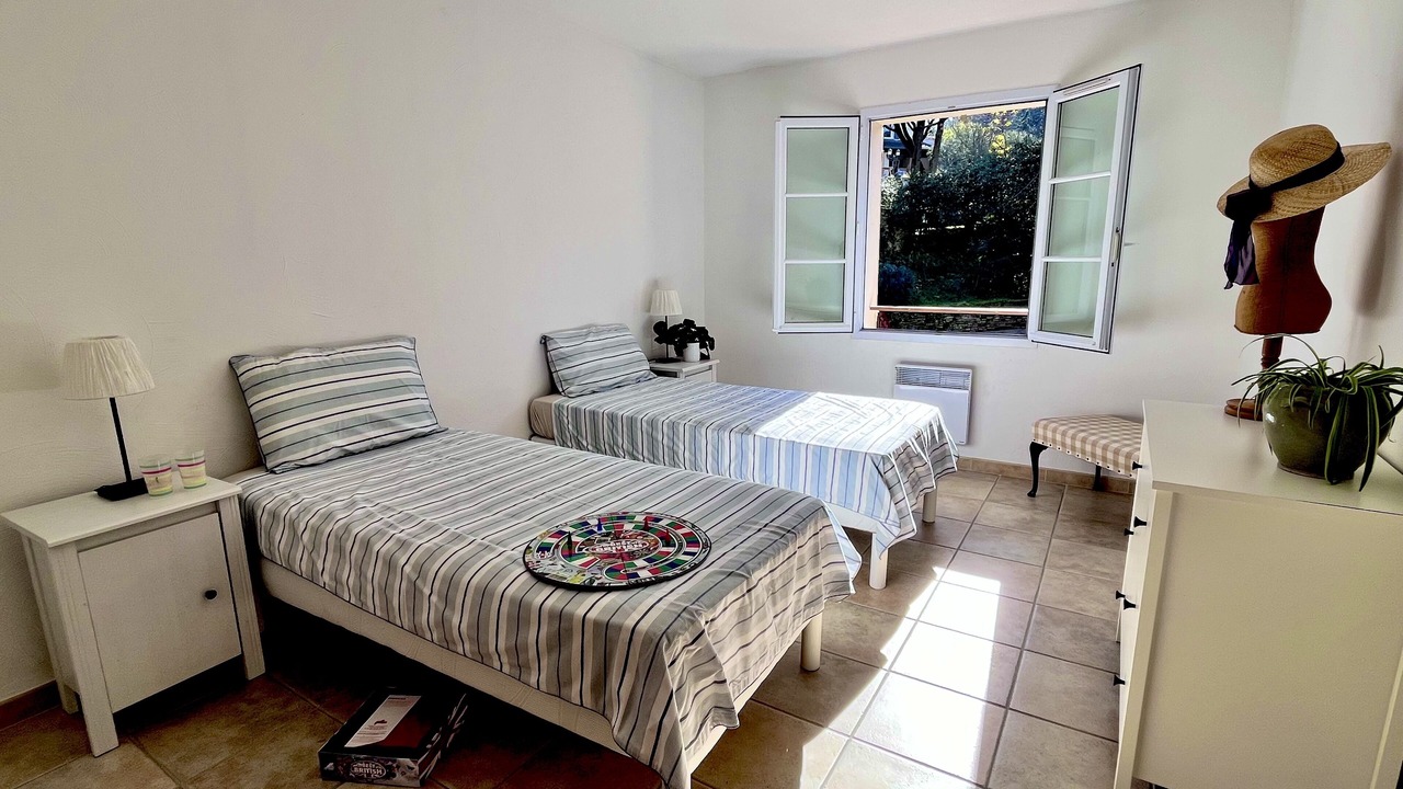 Photo of Bedroom in Venasque