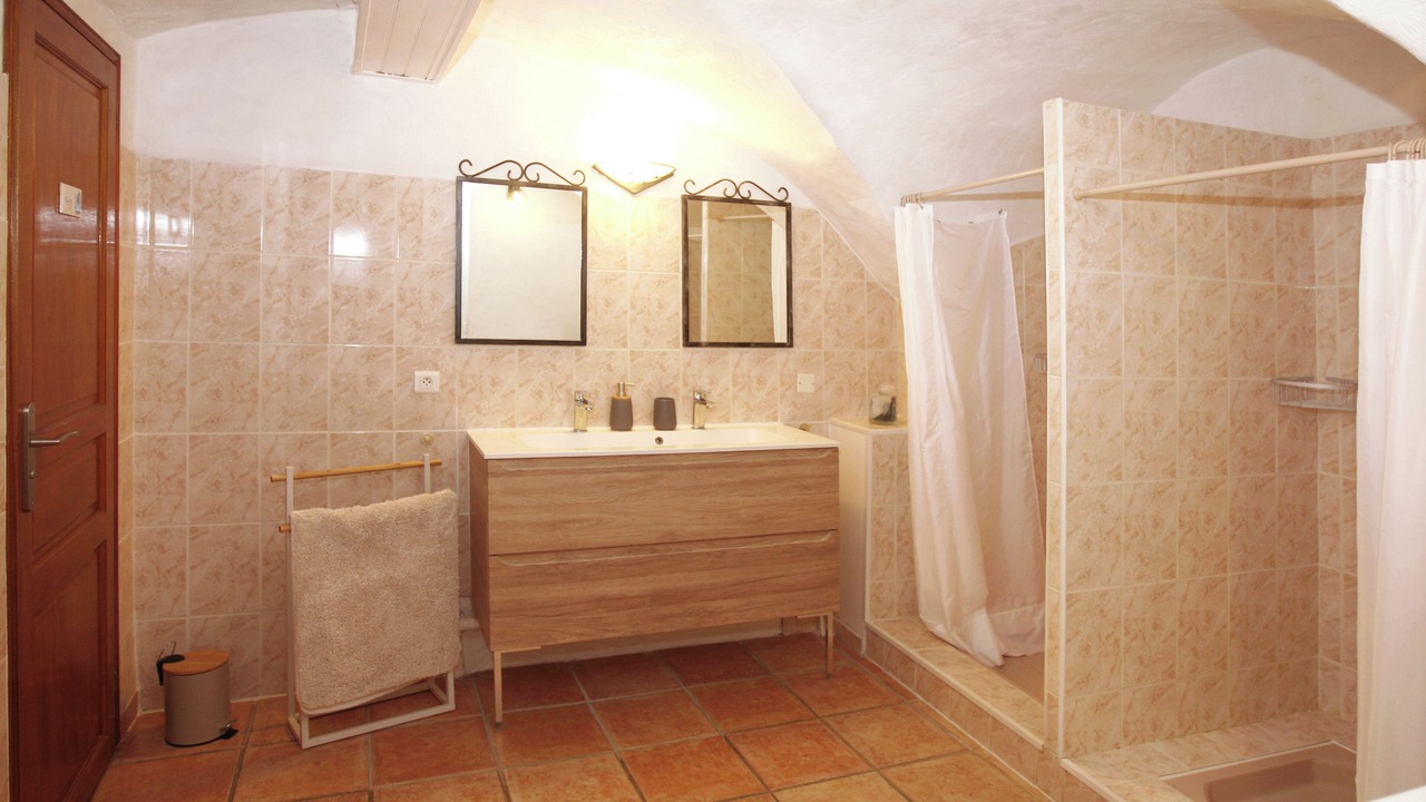 Photo of Bathroom in Sisteron