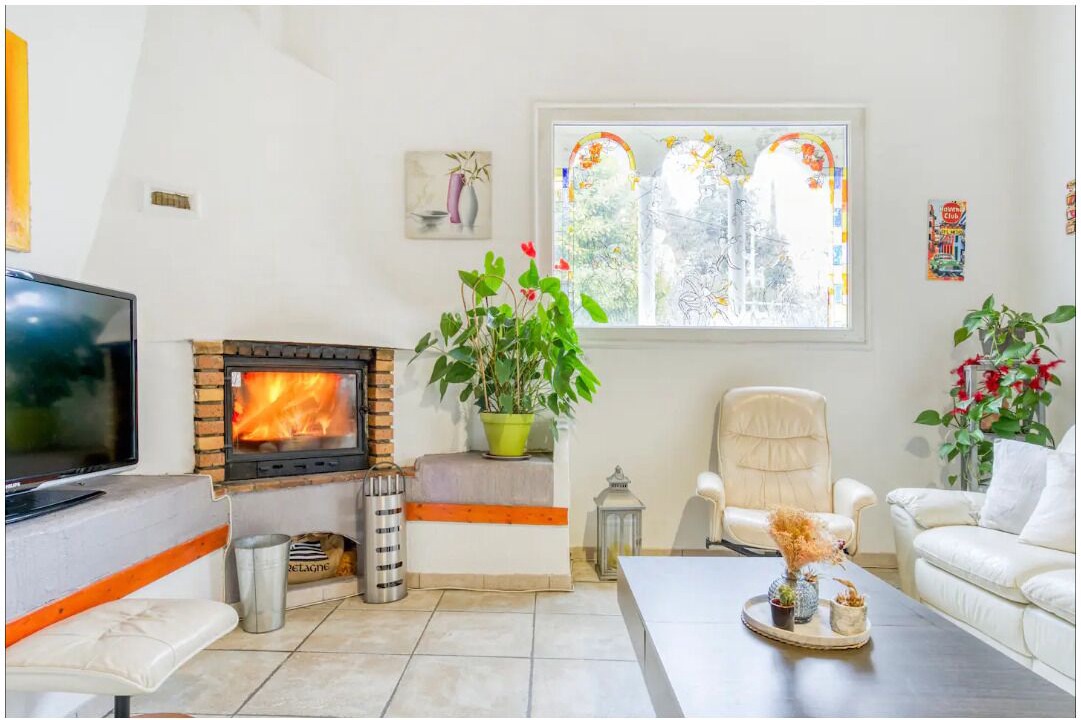 Photo of Livingroom in Greolieres