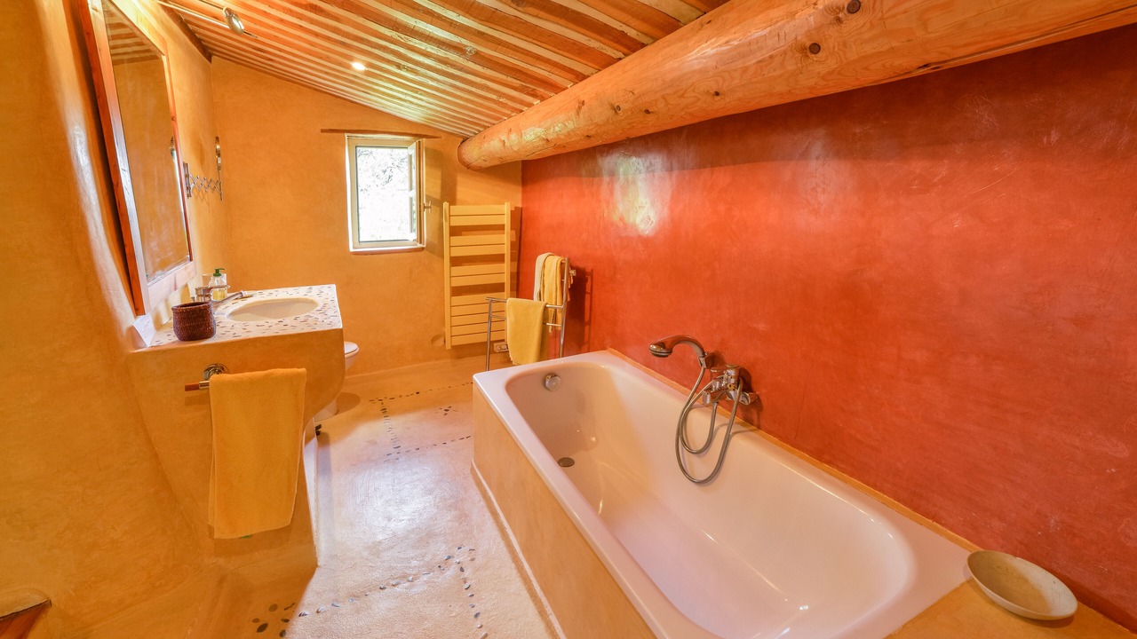 Photo of Bathroom in Callas