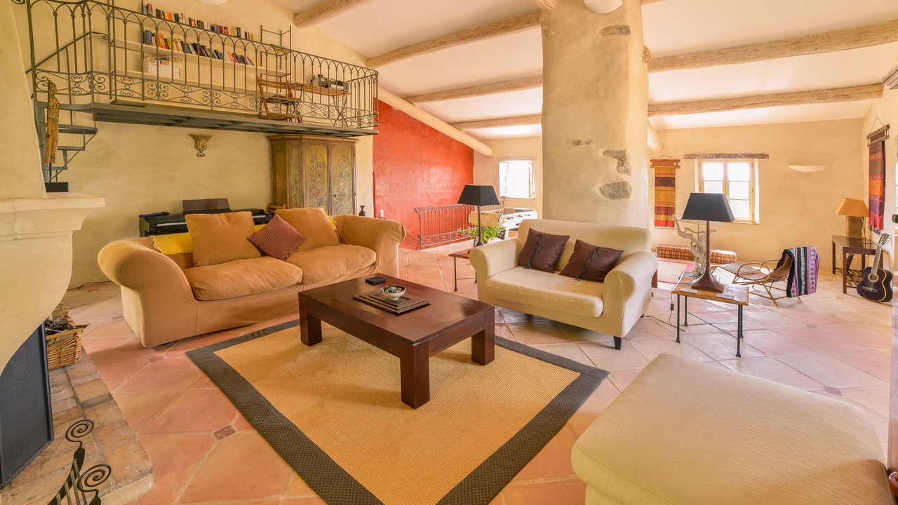 Photo of Livingroom in Callas