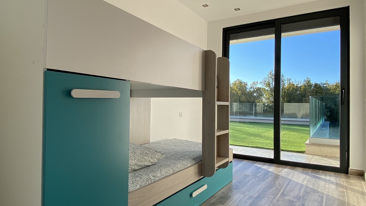Photo of Bedroom in Saint-Cezaire-sur-Siagne