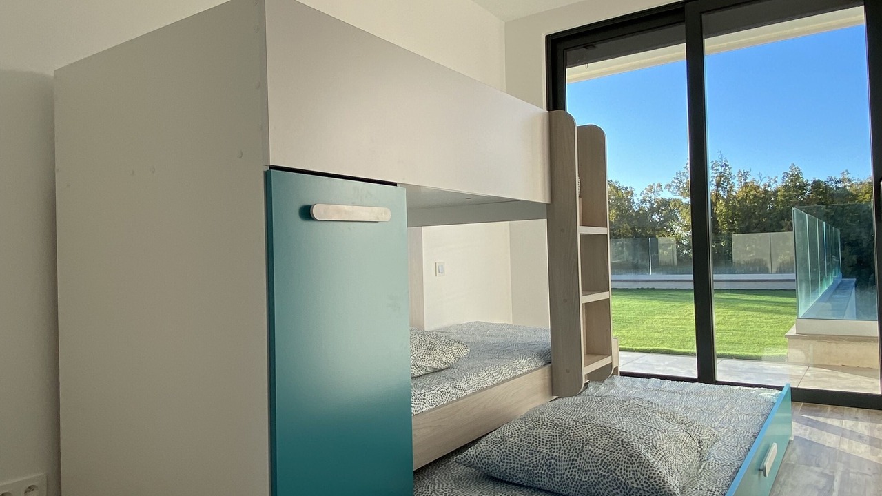 Photo of Bedroom in Saint-Cezaire-sur-Siagne