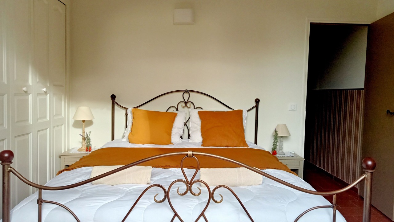Photo of Bedroom in Castillon-du-Gard