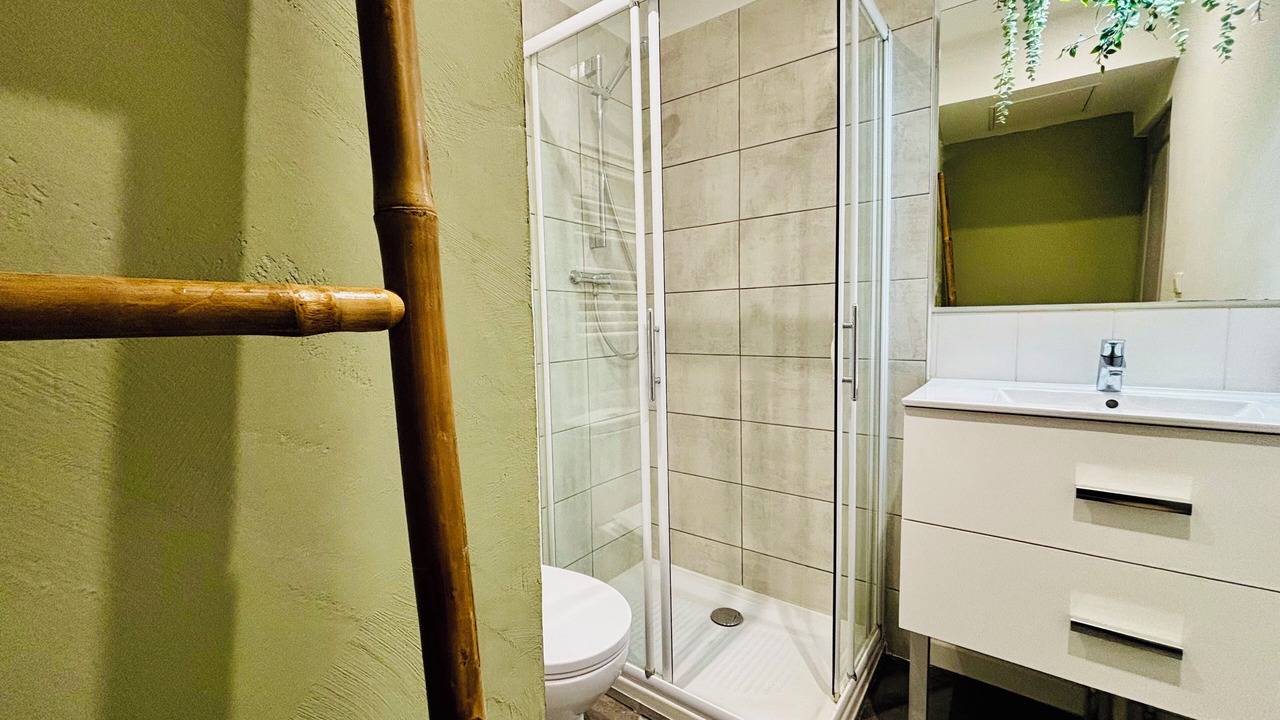 Photo of Bathroom in Brignoles