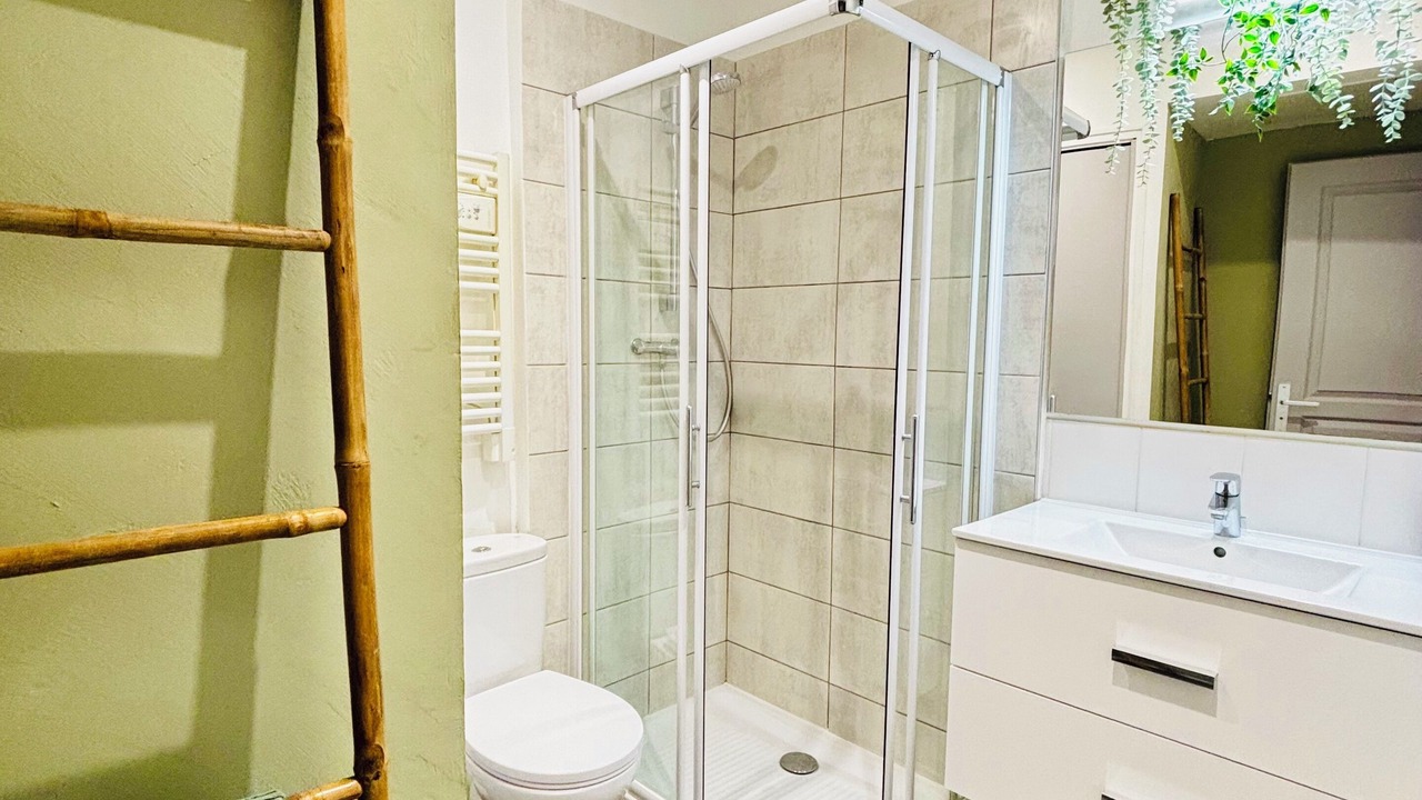 Photo of Bathroom in Brignoles