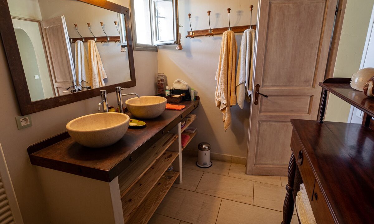 Photo of Bathroom in Gargas
