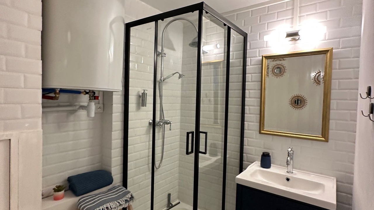 Photo of Bathroom in Miramar