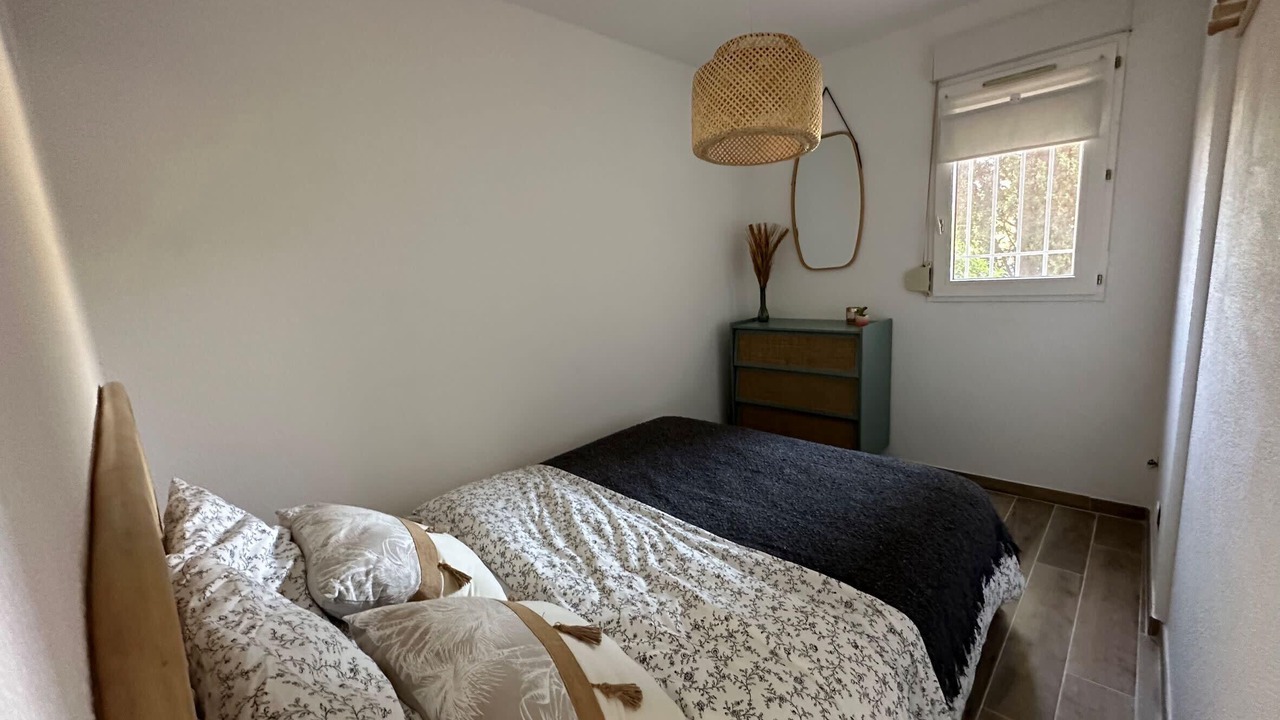 Photo of Bedroom in Miramar