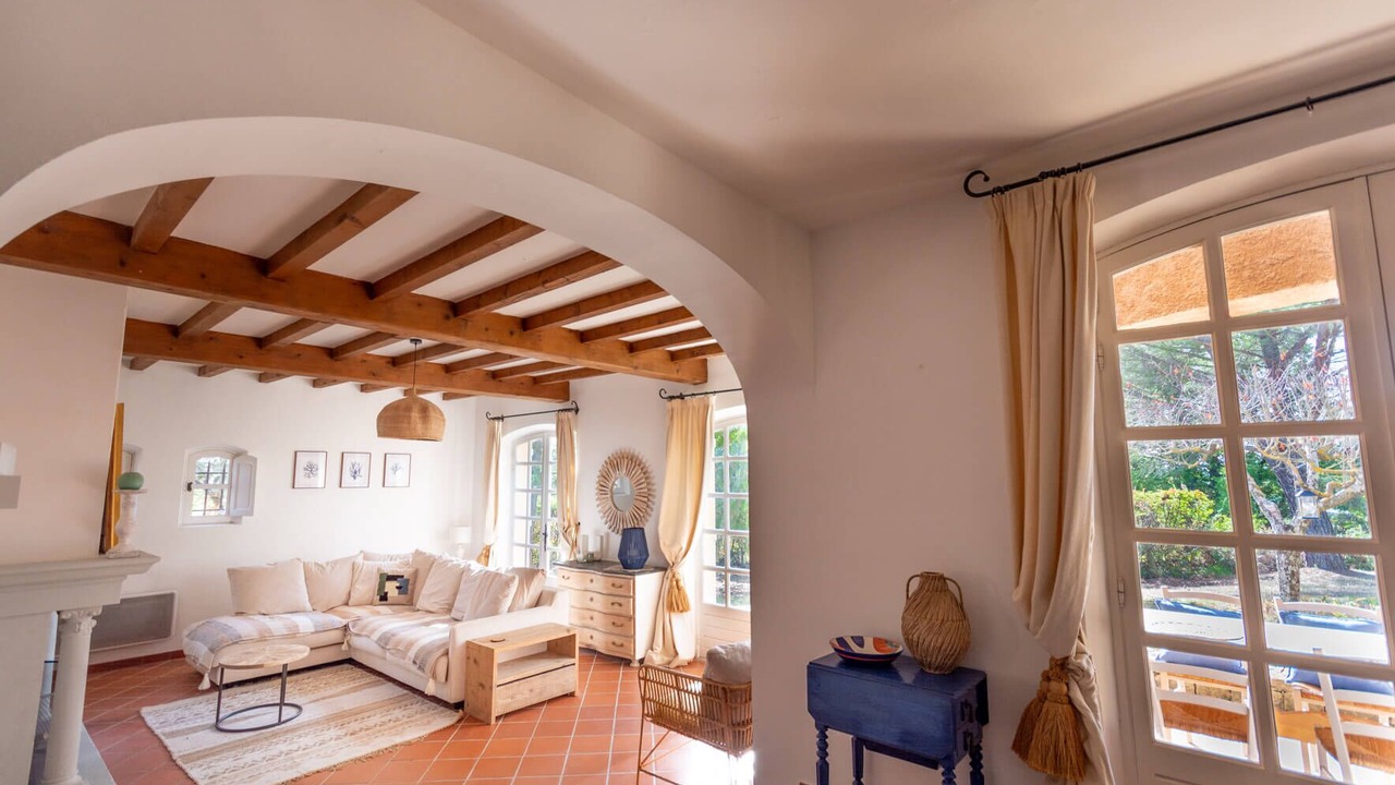 Photo of Livingroom in Aups