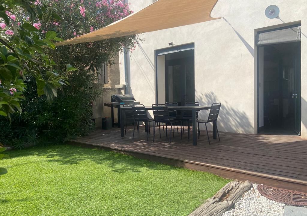 Photo of Outdoor in Morieres-les-Avignon