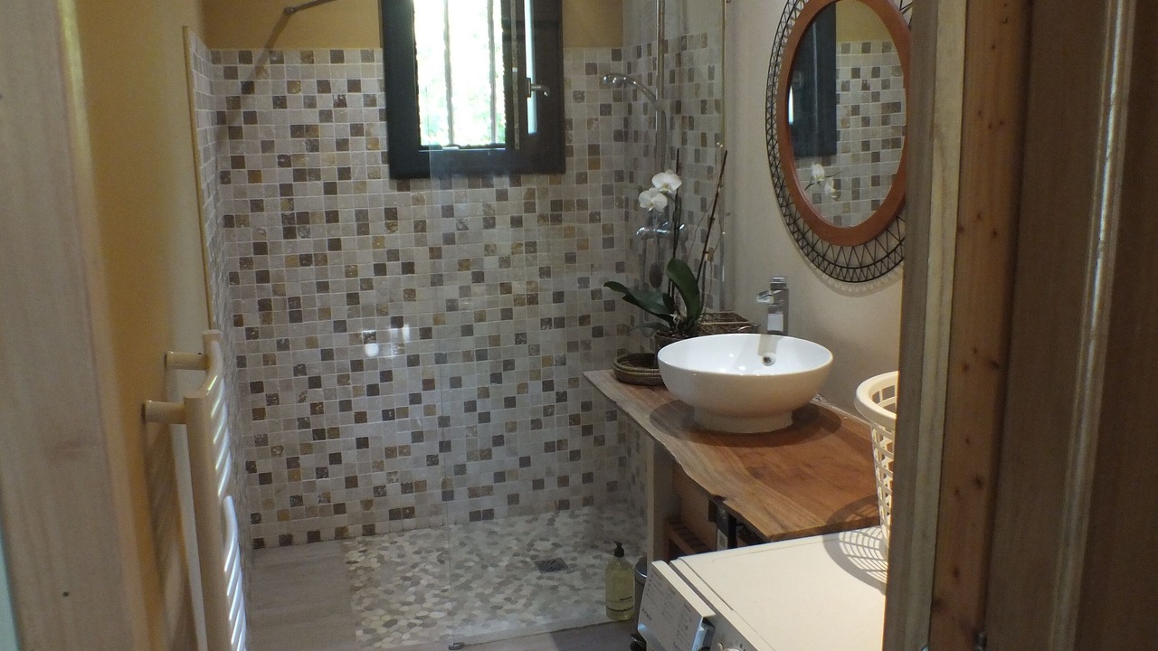 Photo of Bathroom in Morieres-les-Avignon