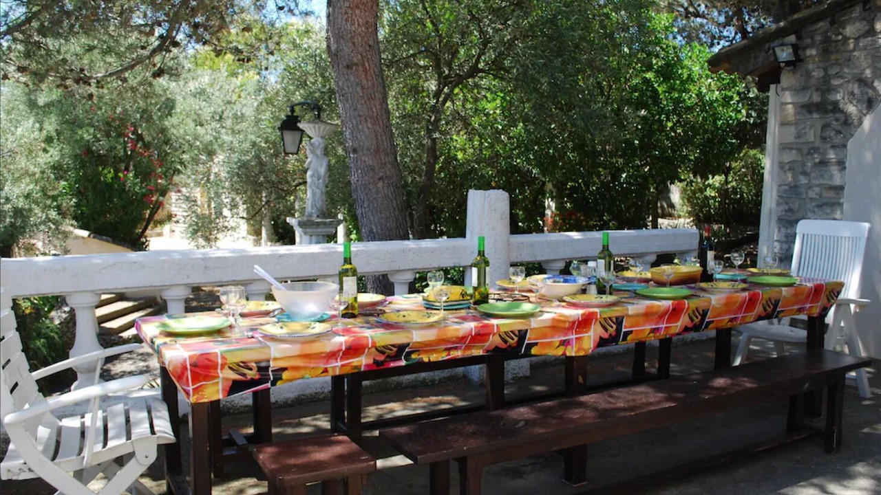 Photo of Outdoor in Beaucaire
