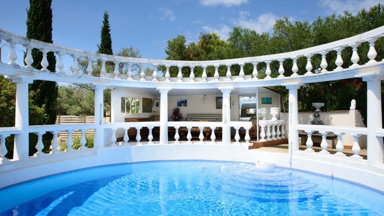 Photo of Outdoor in Beaucaire
