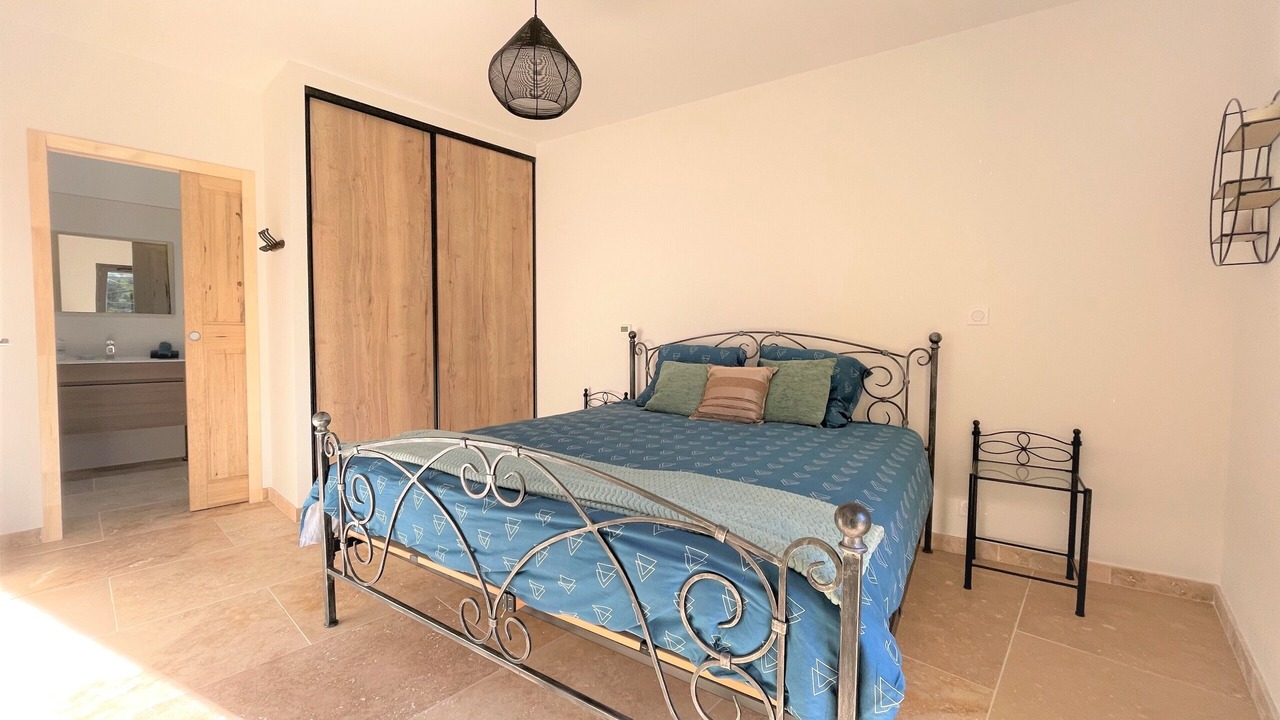 Photo of Bedroom in Sablet