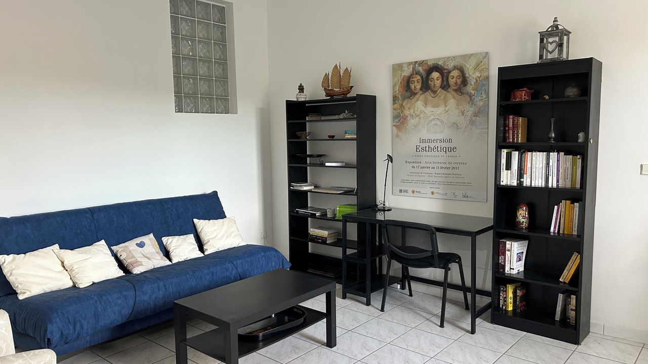 Photo of Livingroom in Saint-Menet