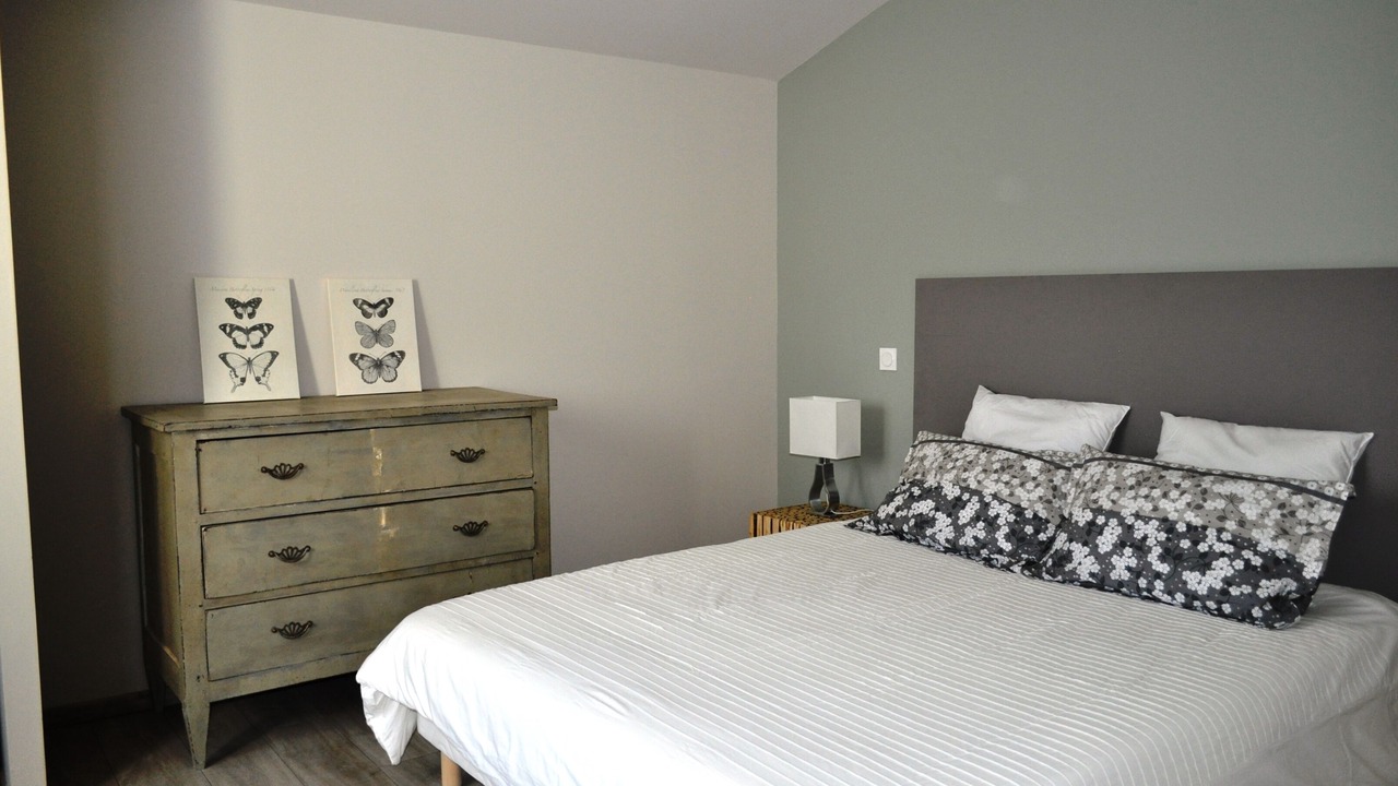 Photo of Bedroom in Roussillon