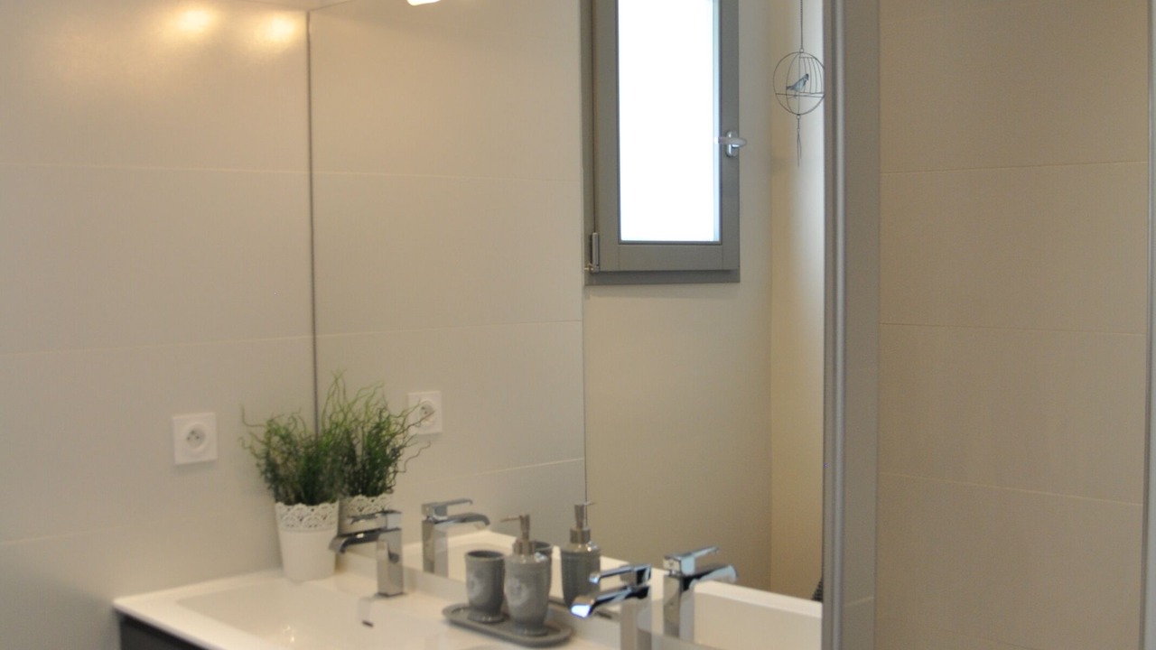 Photo of Bathroom in Roussillon