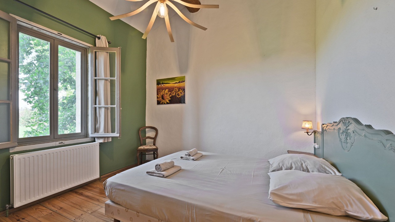 Photo of Bedroom in Beaucaire