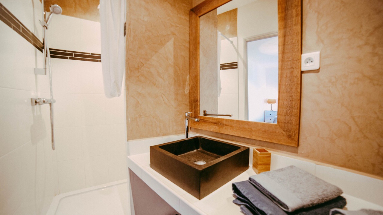 Photo of Bathroom in Oppede