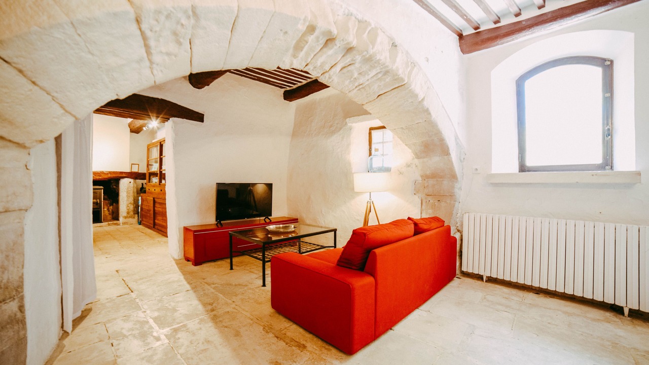 Photo of Livingroom in Oppede